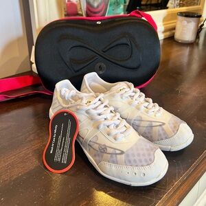 BRAND NEW NFINITY VENGEANCE CHEER SHOES
